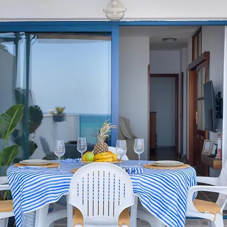 Mariate I Casa Frente Al Mar En Tatil Evi Punta Mujeres
