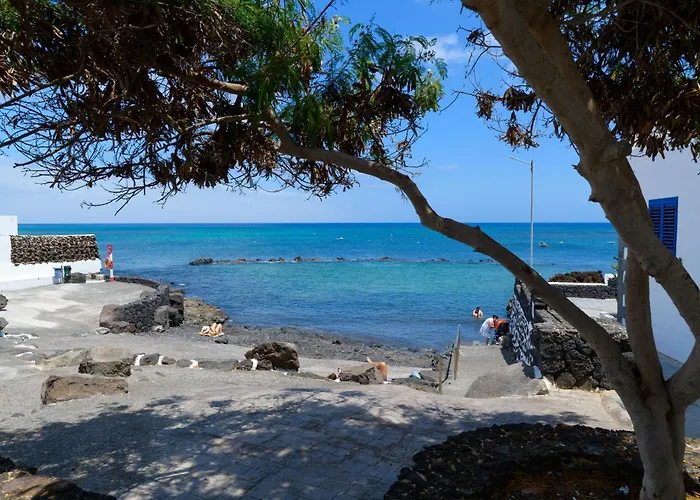 Mariate I Casa Frente Al Mar En